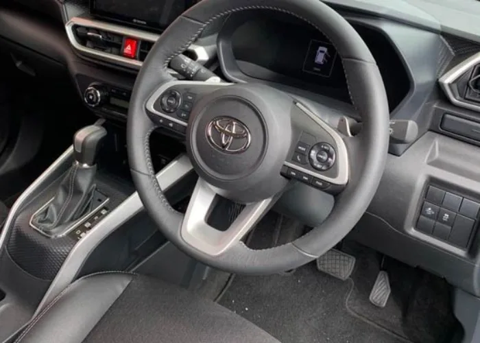 Mobil Matik Getar Saat Mau Jalan, Apakah Tanda Transmisi Rusak?