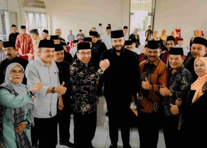 1 Muharam Jadi Momentum Fadly Amran-Maigus Nasir Maju di Pilwako Padang