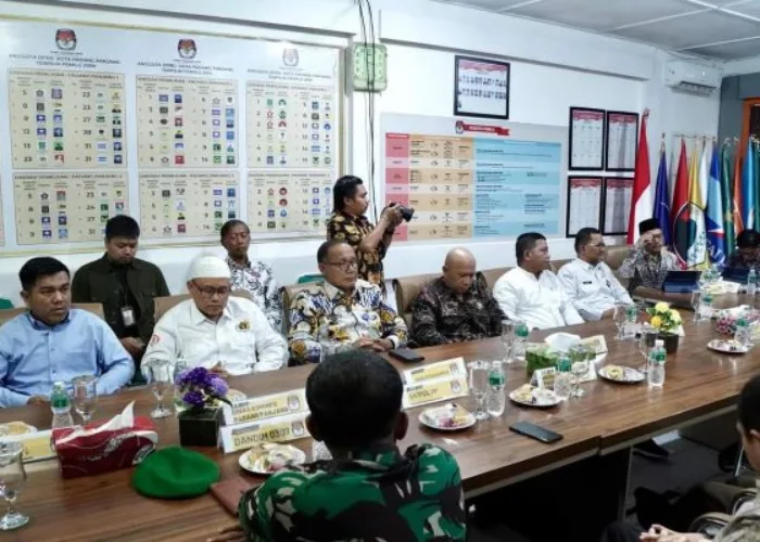 Pj Wako Sonny Ajak Warga Padang Panjang Gunakan Hak Suara di PSU Besok