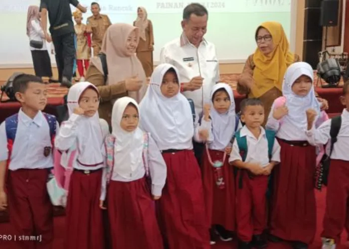 Bupati Rusma Launching PPDB, Gerakan Transisi PAUD ke SD/MI Momen Penting Anak