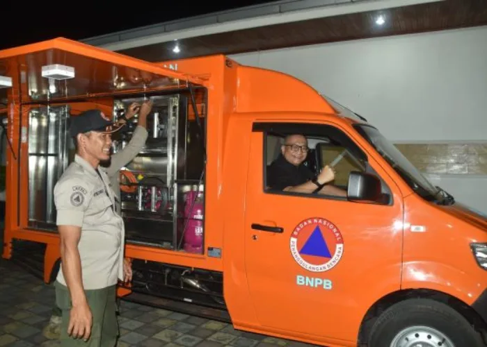 BPBD Kota Padang Terima Bantuan Mobil Dapur Umum