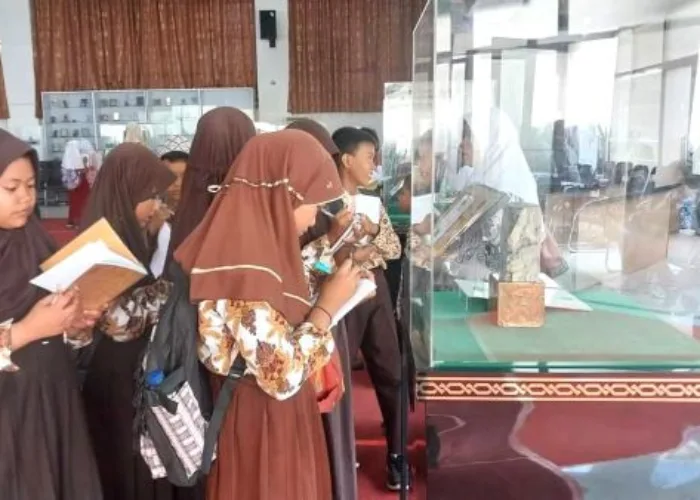 Pertama di Sumbar, Artefak Peninggalan Nabi Resmi Dipamerkan di HJK Padang ke-355