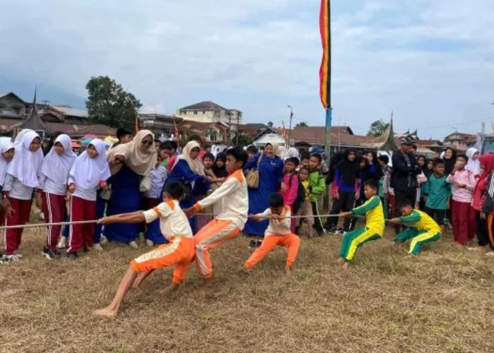 Permainan Anak Nagari Meriahkan Galanggang Arang #8