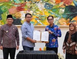 ATR/BPN Serahkan Sertifikat Elektronik Aset Pemko