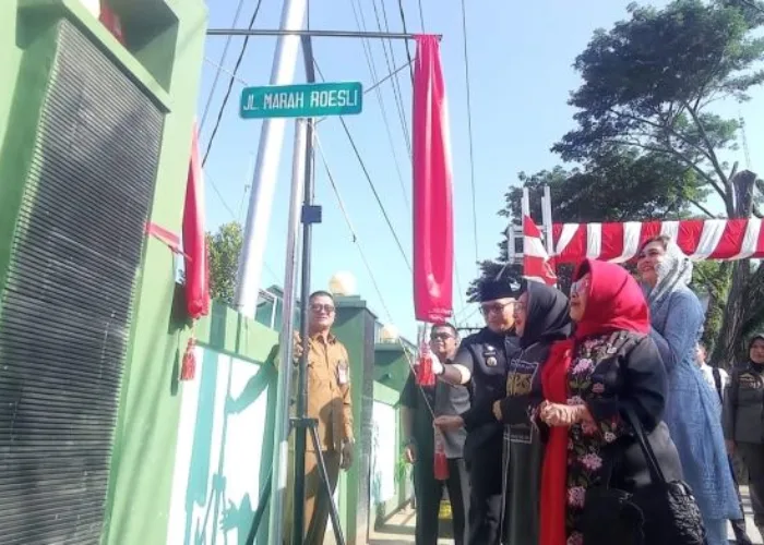 Nama Marah Roesli Diabadikan Menjadi Nama Jalan di Kota Padang