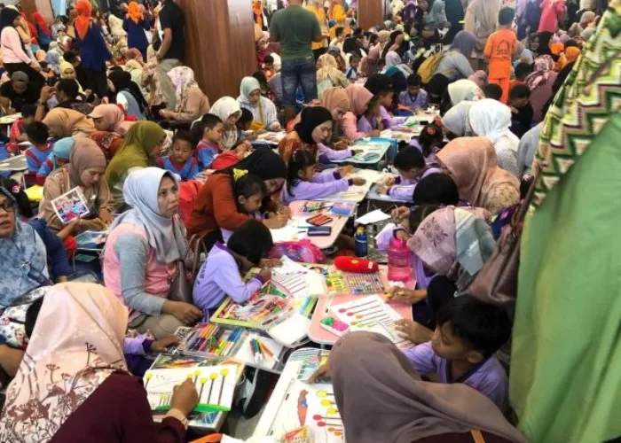 5.000 Anak TK se-Kota Padang Warnai Kota Padang