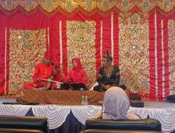 Bawaslu Gelar Sosialisasi Pengawasan Pemilu Partisipatif Bersama Seniman Rabab Pasisia
