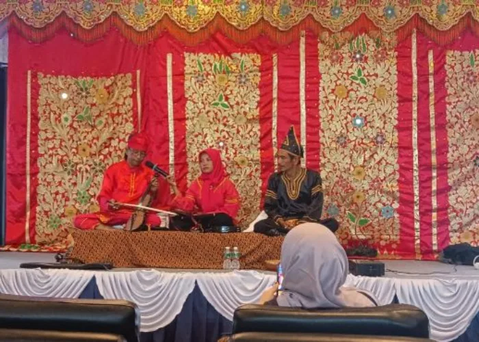 Bawaslu Gelar Sosialisasi Pengawasan Pemilu Partisipatif Bersama Seniman Rabab Pasisia