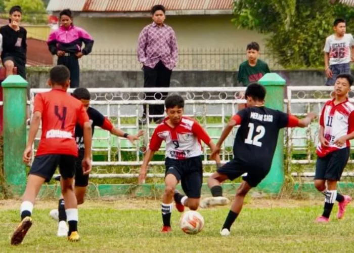 SMP N 2 Tutup Fase Grup Liga Pelajar Tingkat SLTP dengan Kemenangan