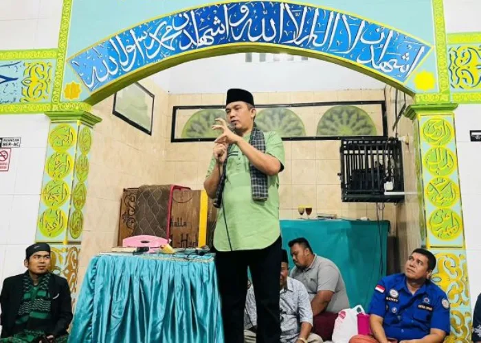 Camat Nofiandi Ajak Masyarakat Selalu Makmur Masjid dengan Semangat “Babaliak ka Surau”