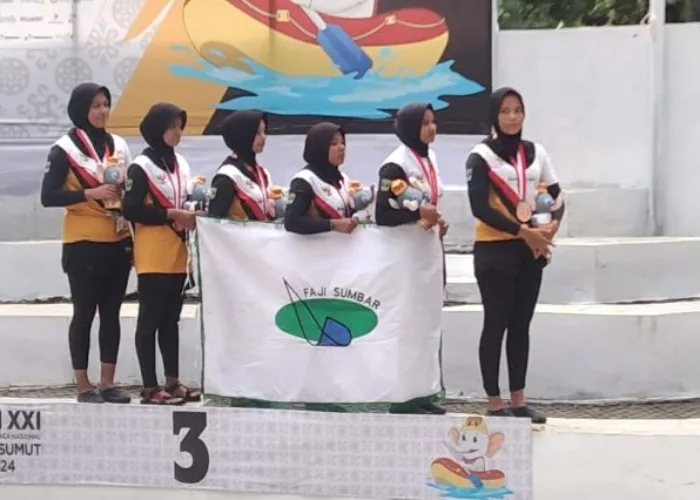 Putri Padang Panjang Sumbang Medali Perunggu PON XXI Bersama Tim Arung Jeram Sumbar