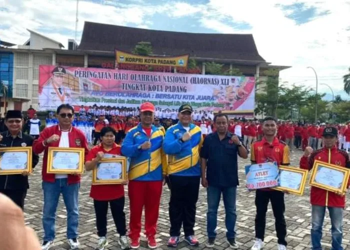 Atlet Kota Padang Sumbang 19 Medali di PON XXI Aceh Sumut