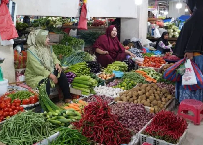 Cabai Rawit, Bawang Daun dan Seledri Turun Harga