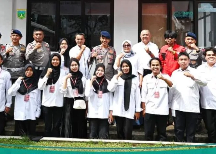 Tingkatkan Kepedulian Sosial, KSR PMI ISI Adakan Donor Darah