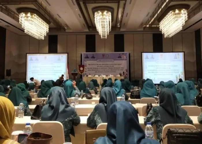 Wakili Kota Padang, “Kampung Serai dan Jahe” Menuju Lomba Gerakkan PKK Tingkat Provinsi