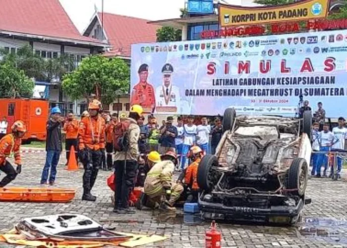 Latihan Gabungan Bersama Basarnas, Tingkatkan Kesiapsiagaan Megathrust di Padang