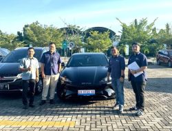 PLN Icon Plus Sumbagteng Dukung Penuh Transformasi Energi Bersih dan Efisiensi Operasional PLN UID Riau-Kepri Melalui Manage Service Mobil Listrik