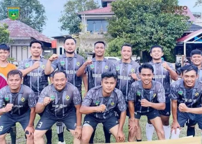 Jalin Silaturahmi, IGOR Gelar Pertandingan Persahabatan dengan PGRI Batipuh