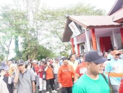 Jalan Sehat Bersama Tutup Rangkaian Rapat Staf Bulanan Pemko Padang di Mentawai