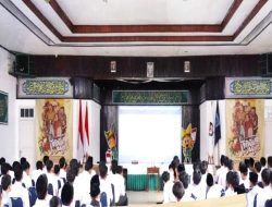 Rayakan HSN, KPU Ajak Santri Nobar “Tepati Janji”