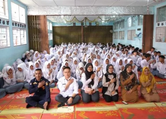 KPU Sosialisasikan Pendidikan Politik di Dua Sekolah