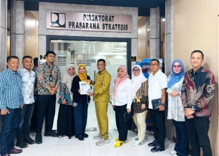 Akselerasi Pembangunan Infrasrtuktur, Pemkab Pessel Serahkan Proposal di Kementerian PU