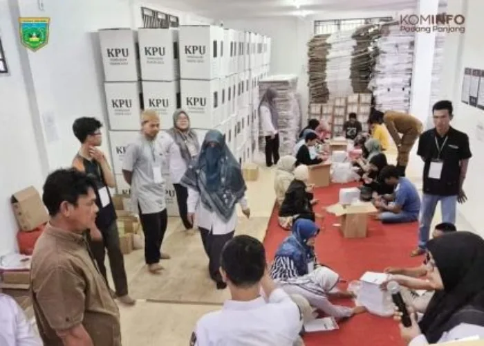 KPU Targetkan Penyortiran dan Pelipatan Surat Suara Pilkada Rampung Lima Hari