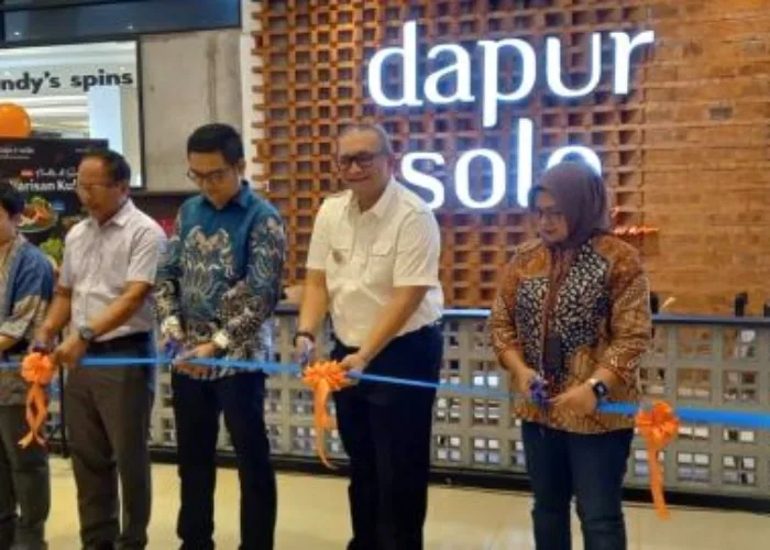 Pj Wako Hadiri Pembukaan Kuliner Dapur Solo, Dorong Pertumbuhan Ekraf dan Kuliner