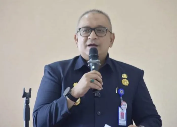 Tangani Persoalan Sampah, Badan Usaha di Kota Padang Wajib Kelola Sampah Secara Mandiri
