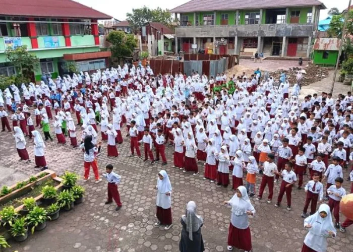 Bangun Suasana Belajar Menyenangkan di SD Teladan Melalui Ice Breaking