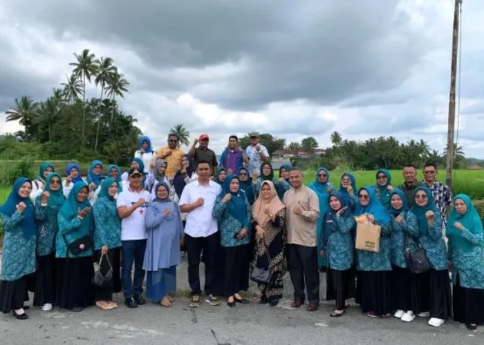 Juara Provinsi, Dasawisma Bougenville III Dikunjungi TP-PKK Lubuk Begalung