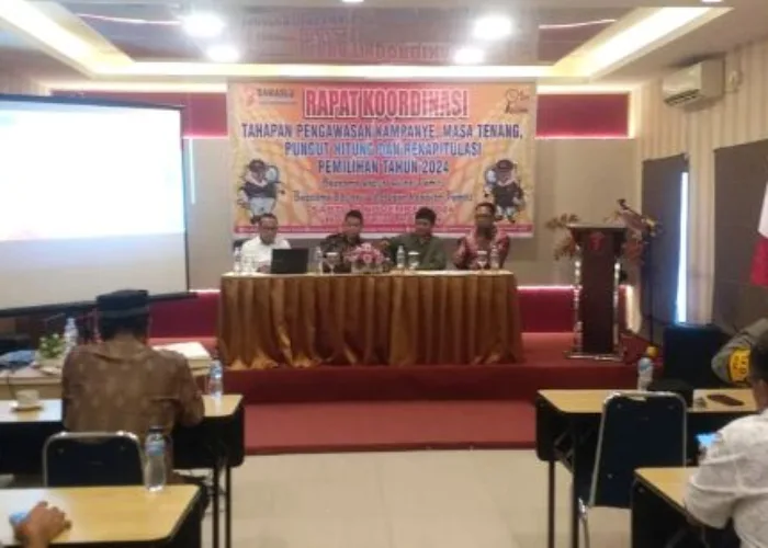 Bawaslu Pesisir Selatan Gelar Rapat Koordinasi Pengawasan Pemilu 2024