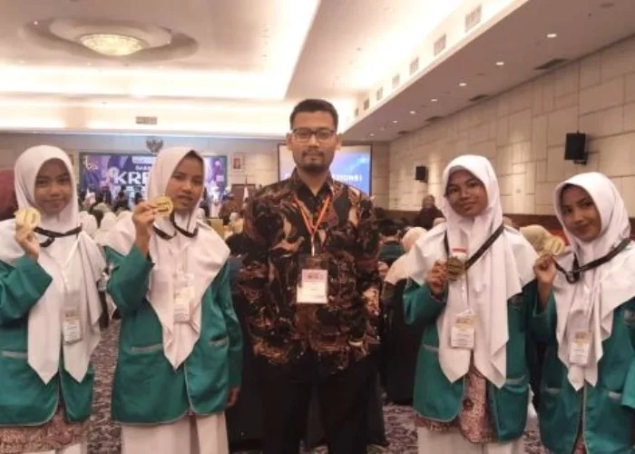 MAN 1 Padang Panjang Raih Penghargaan di Kompetisi Riset dan Inovasi Nasional