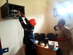 PLN Icon Plus Perkuat Infrastruktur Jaringan untuk Mendukung Layanan Kependudukan di Kantor Camat Gunung Sahilan