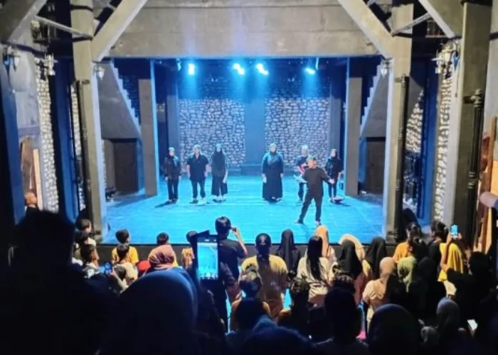 Penyair Octavianus Masheka Tampil di Festival Nan Jombang Tgl3