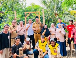 Diinisiasi PT Semen Padang, Camat Lubuk Begalung Apresiasi Program Bedah Rumah