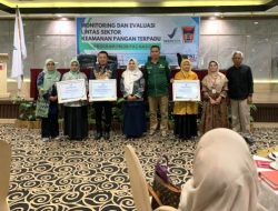 Mampu Jaga Keamanan Pangan, BBPOM Serahkan Penghargaan Bagi 15 Lembaga