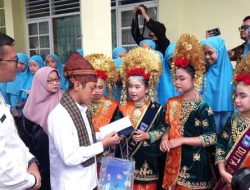 Wamendikdasmen Puji Pelajar SDN Percobaan Ujung Gurun