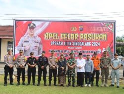 Pengamanan Nataru, Wakapolres Dharmasraya Pimpin Apel Gelar Pasukan Operasi Lilin 2024