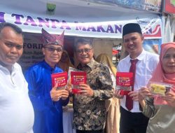 Masyarakat Antusias Kunjungi Padang Pariaman Expo 2025, John Kenedy Azis Siap Dukung Kemajuan UMKM