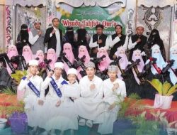 Wisuda Tahfiz Qur’an Ponpes Al Munawarah, Dua Santri Hafal 30 Juz