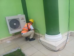Transformasi Digital di Rumah Ibadah, PLN Icon Plus Perluas Jaringan Internet di Sekretariat Masjid Nurul Iman Kijang
