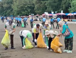 Peringati HPSN 2025 di Pantai Air Manis, Forsepsi Kolaborasi Wujudkan Indonesia Bersih