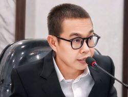 Bekali Kepala Daerah Baru tentang Keterbukaan Informasi Publik