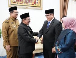 Resmi Dilantik Bupati Eka Putra, Elizar Jabat Pj Sekda Tanah Datar