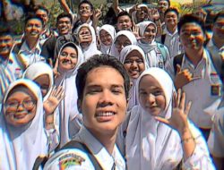 50 Siswa SMA Negeri 12 Padang Diterima di PTN Melalui Jalur SNBP 2025