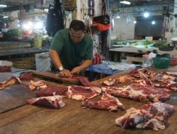 Tiga Komoditas Beras, Daging Sapi dan Ayam Turun Harga