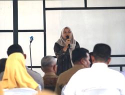 Program MBG Resmi Diluncurkan di Pesisir Selatan, Vina : Kesempatan Datang untuk yang Siap
