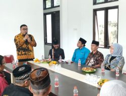Rico Alviano Gelar Sosialisasi UU Tentang Pengelolaan Sampah di Daerah Pemilihannya
