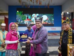 Tabuik Pariaman Meriahkan HUT TMII ke 50